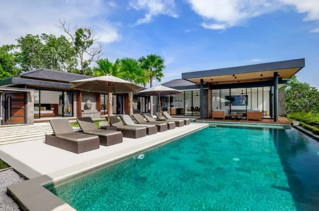 Luxury 4-Bedroom Villa with Modern Design