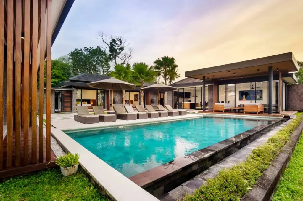 Luxury 4-Bedroom Villa with Modern Design