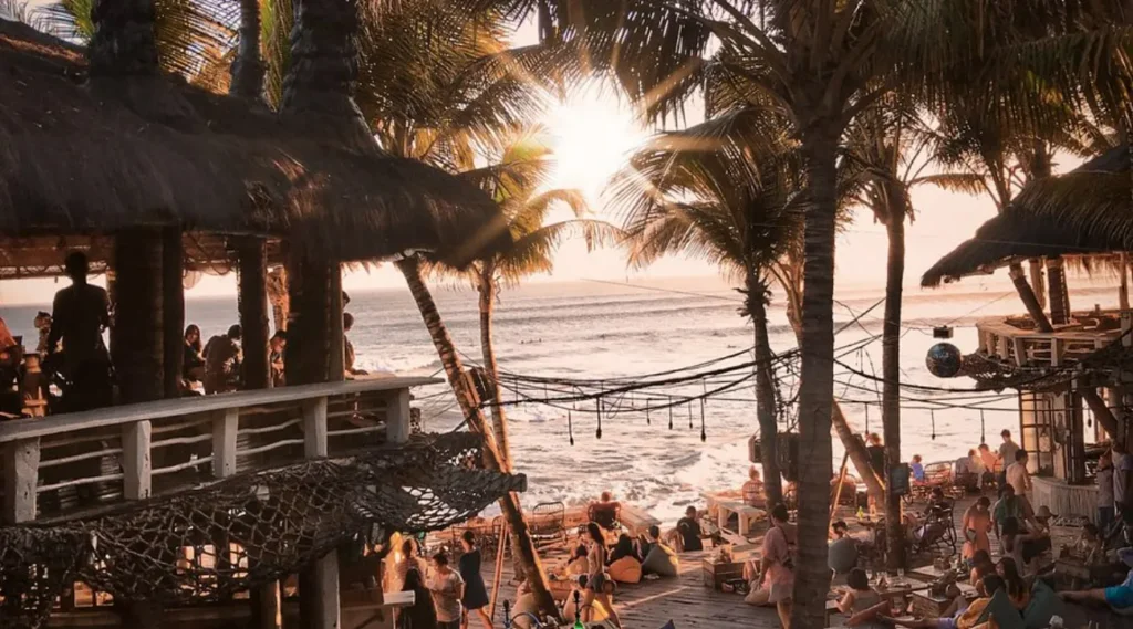 Top 10 Places to Visit in Canggu: Beaches, Cafés, and Coastal Lifestyle