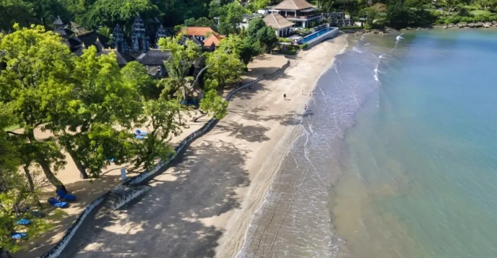 Jimbaran: A Complete Area Guide — Lifestyle, Real Estate Prices, and Investment Potential